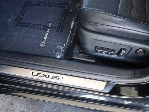 Used 2016 Lexus IS 200t w/ F Sport Package RWD image 26