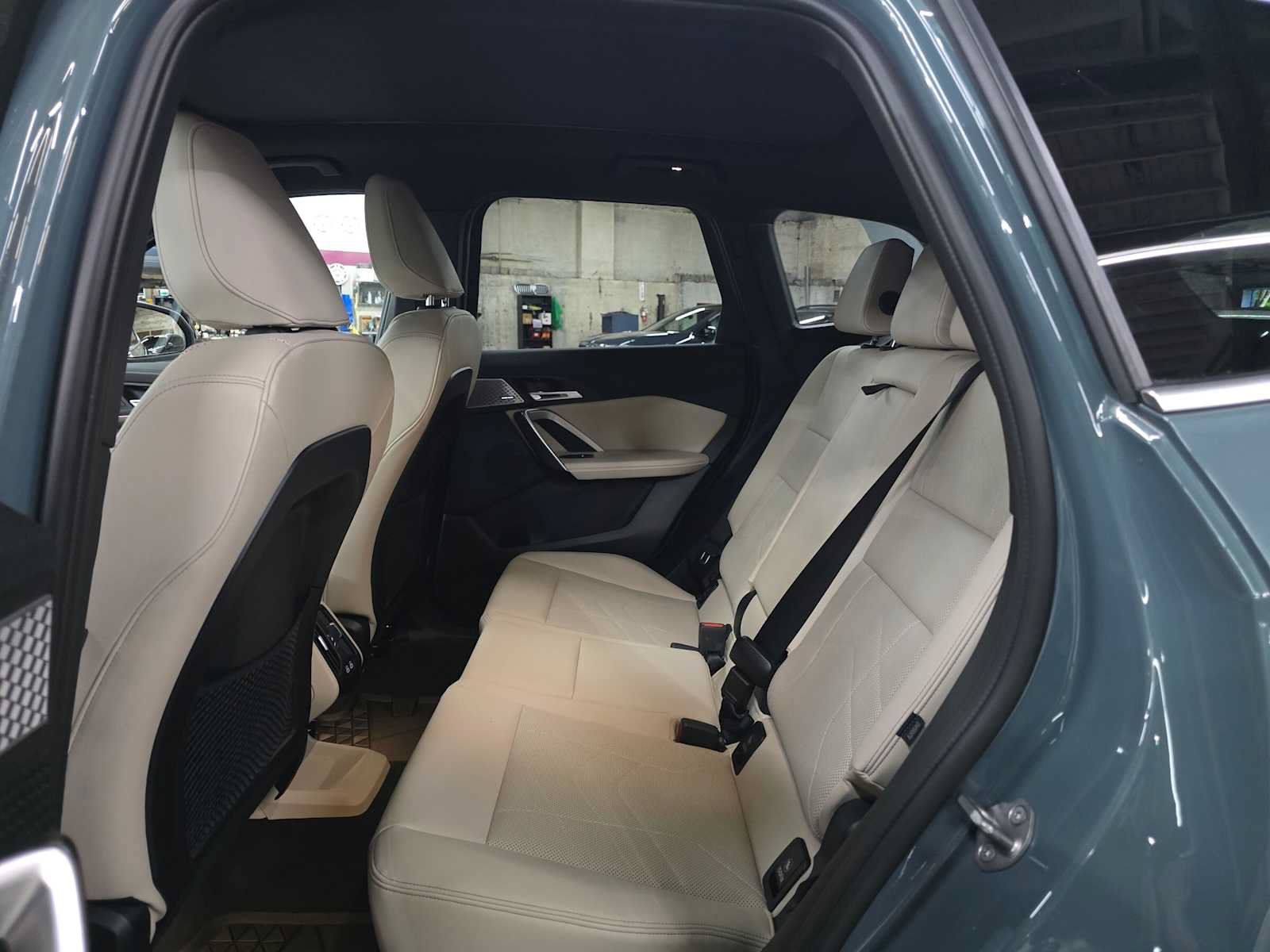 Used 2023 BMW X1 xDrive28i w/ Premium Package AWD/4WD image 16