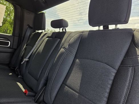 New 2026 RAM 2500 Big Horn AWD/4WD image 30
