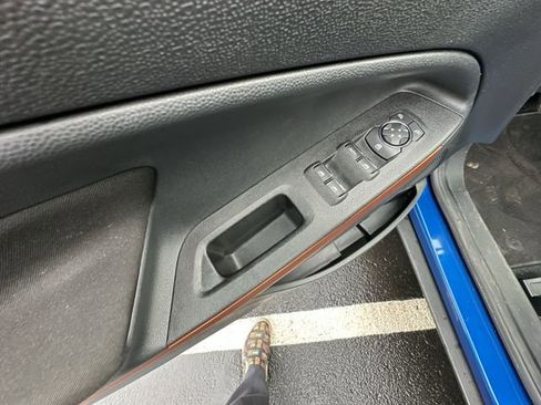Used 2022 Ford EcoSport SE w/ SE Convenience Package image 17