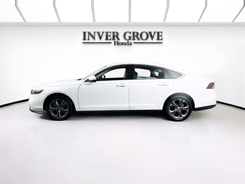 Used 2023 Honda Accord EX image 8
