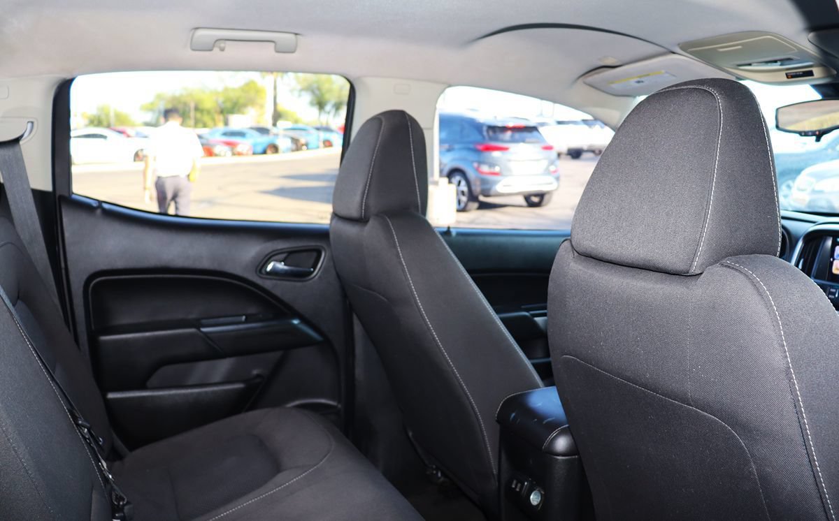Used 2018 Chevrolet Colorado LT RWD image 28