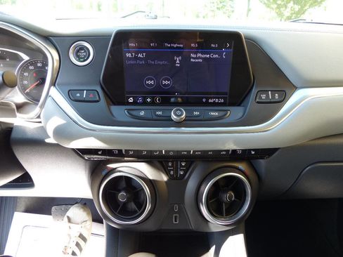 Used 2020 Chevrolet Blazer LT AWD/4WD image 28