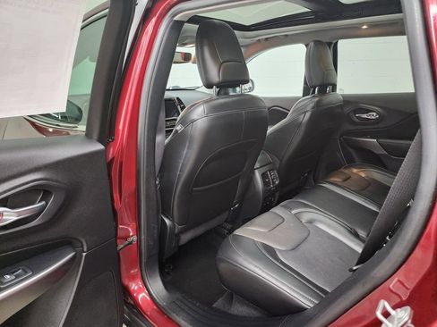 Used 2020 Jeep Cherokee Limited AWD/4WD image 24