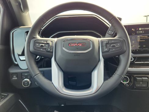 New 2026 GMC Sierra 1500 Elevation image 15