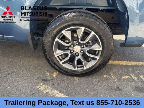 Used 2024 Chevrolet Silverado 1500 LT AWD/4WD image 15
