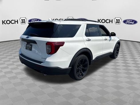 Used 2023 Ford Explorer ST-Line AWD/4WD image 8