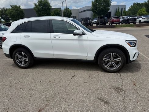 Used 2021 Mercedes-Benz GLC 300 4MATIC image 4