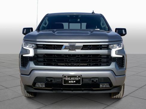 Used 2023 Chevrolet Silverado 1500 RST image 3