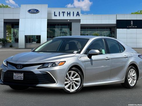 Used 2023 Toyota Camry LE FWD image 1