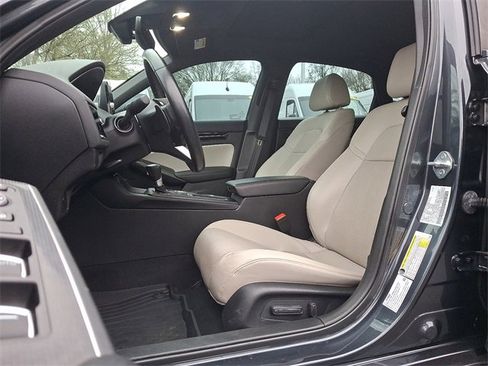 Used 2022 Honda Civic Sport Touring image 13