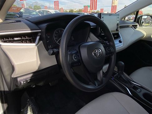 Certified 2022 Toyota Corolla LE image 20