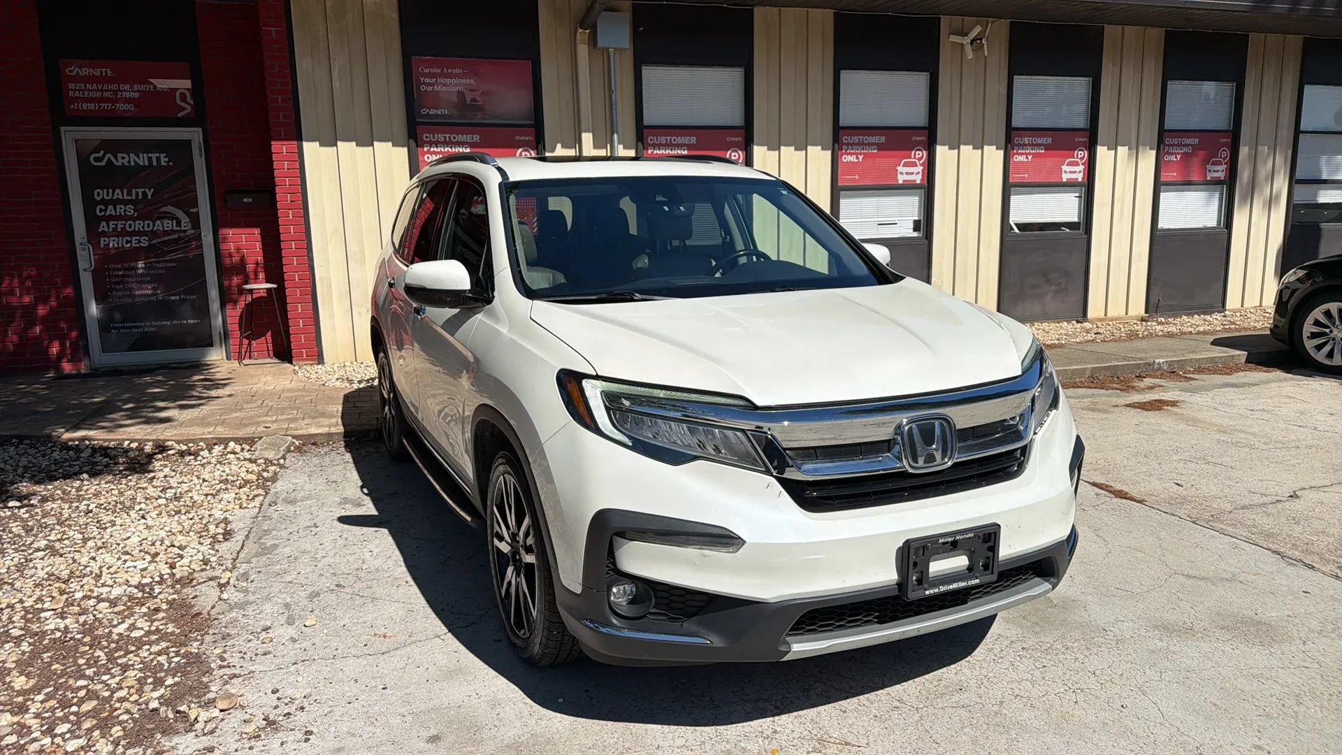 Used 2019 Honda Pilot Touring image 11