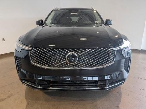 New 2026 Volvo XC90 B6 Plus w/ Protection Package Premier AWD/4WD image 2