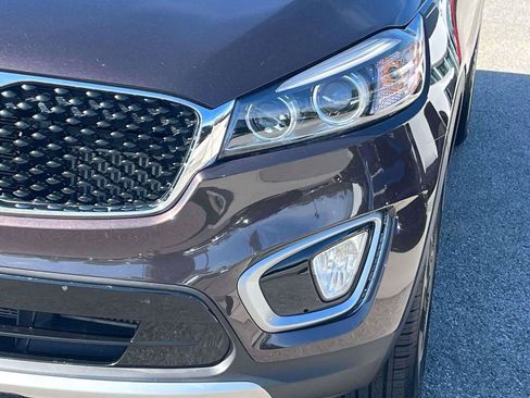 Used 2016 Kia Sorento EX image 32