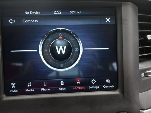Used 2019 RAM 1500 Big Horn AWD/4WD image 30
