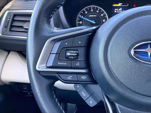 Used 2021 Subaru Ascent Limited w/ Technology Package image 21