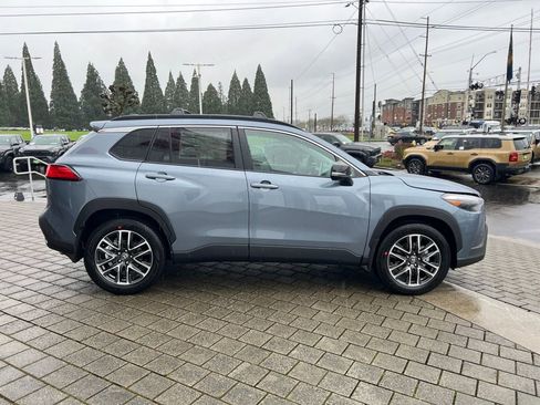 New 2026 Toyota Corolla Cross XLE image 7