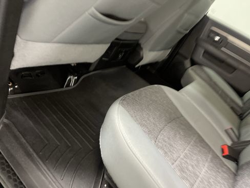 Used 2019 RAM 1500 Big Horn image 17