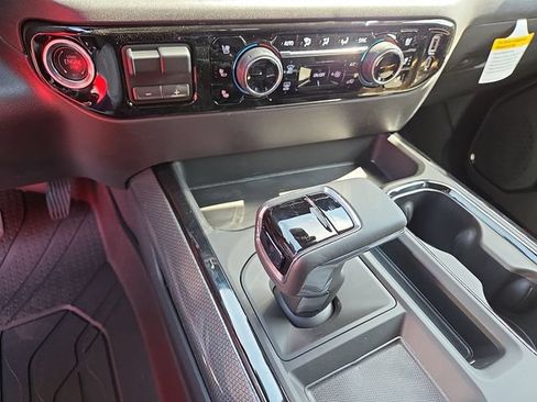 New 2026 Chevrolet Silverado 1500 ZR2 AWD/4WD image 10