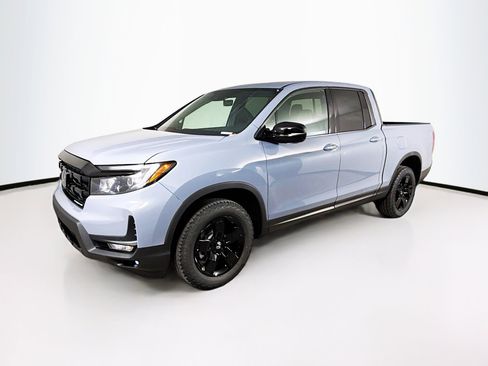 New 2025 Honda Ridgeline Black Edition image 4