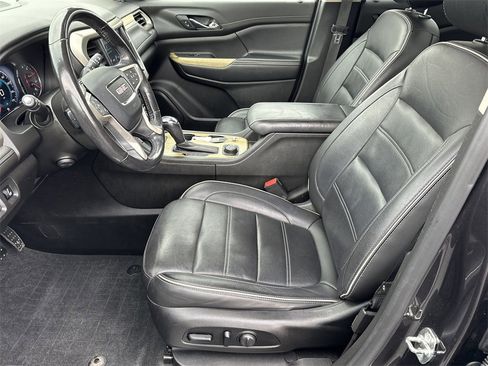 Used 2019 GMC Acadia Denali w/ Technology Package image 13