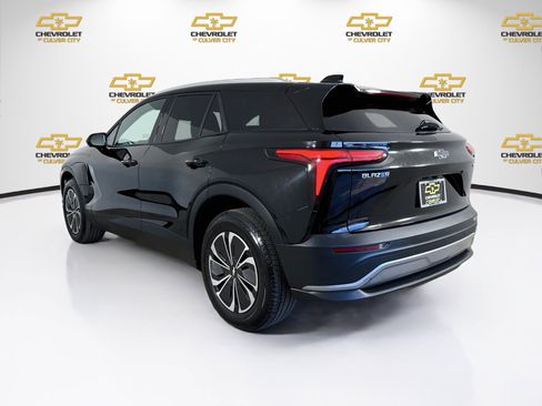 Used 2025 Chevrolet Blazer EV LT AWD/4WD image 6