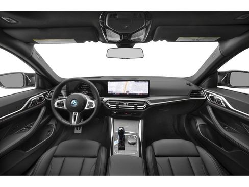Used 2023 BMW i4 eDrive35 w/ Premium Package RWD image 7