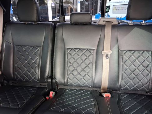 Used 2018 Ford F250 XLT w/ XLT Premium Package AWD/4WD image 21