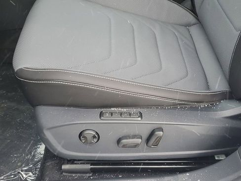 New 2026 Volkswagen Jetta SEL image 10