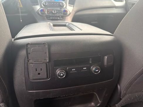 Used 2020 Chevrolet Tahoe LS w/ Enhanced Driver Alert Package AWD/4WD image 10