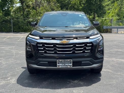 Used 2026 Chevrolet Equinox LT AWD/4WD image 10