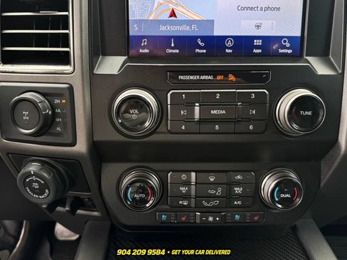 Used 2019 Ford F150 Raptor w/ Equipment Group 802A Luxury AWD/4WD image 23