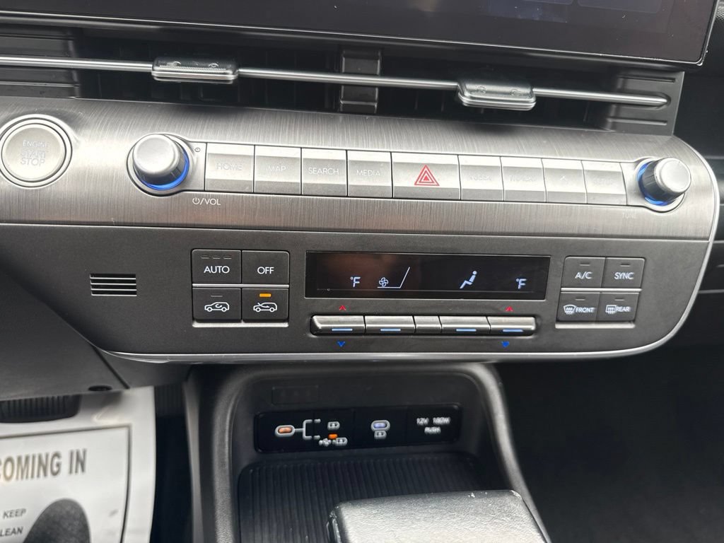 Used 2024 Hyundai Kona SEL AWD/4WD image 18