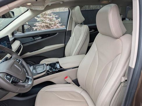 Certified 2022 Lincoln Nautilus Reserve image 29