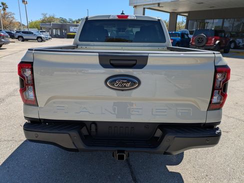New 2026 Ford Ranger XLT w/ FX4 Off-Road Package AWD/4WD image 5