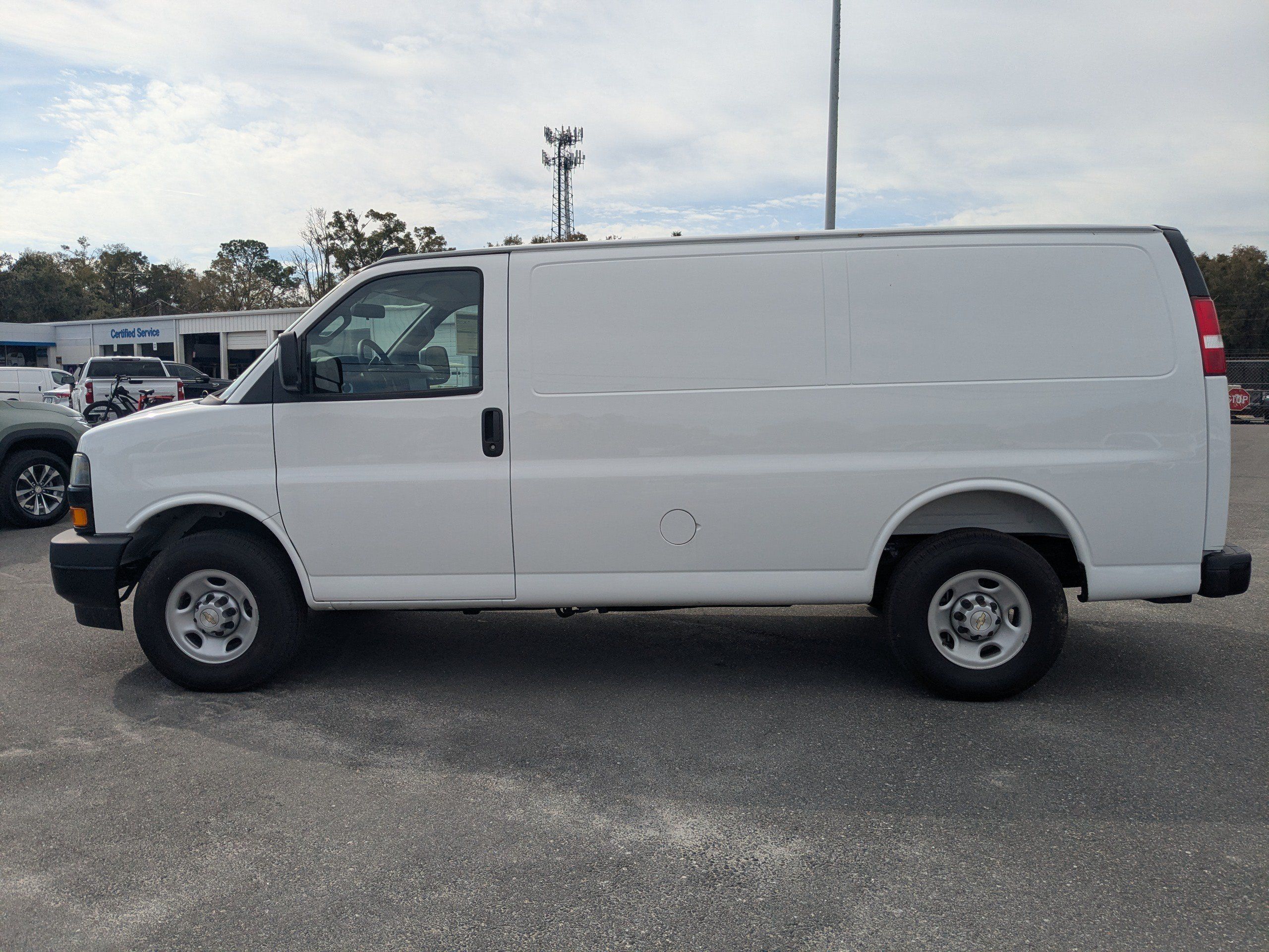 New 2025 Chevrolet Express 2500 w/ Driver Convenience Package RWD image 7
