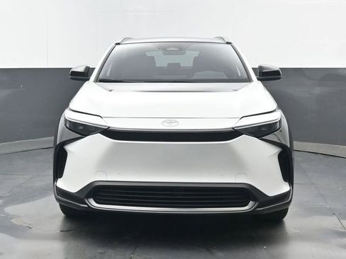 Used 2024 Toyota bZ4X AWD image 19