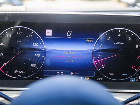 Used 2025 Mercedes-Benz CLE 300 4MATIC Cabriolet image 26