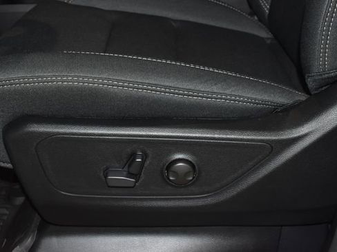 New 2026 RAM 1500 Big Horn AWD/4WD image 12