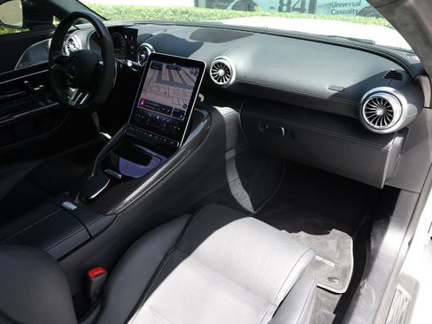 Used 2022 Mercedes-Benz SL 63 AMG 4MATIC image 19