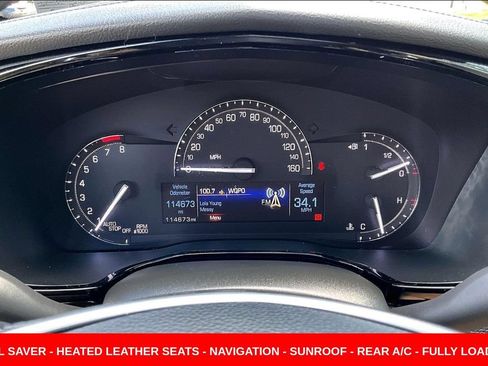 Used 2017 Cadillac XT5 Premium Luxury FWD image 13
