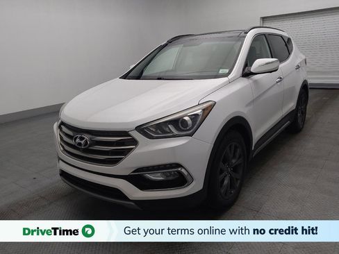 Used 2017 Hyundai Santa Fe Sport image 1