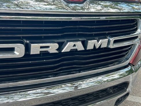 Used 2019 RAM 1500 Big Horn AWD/4WD image 18
