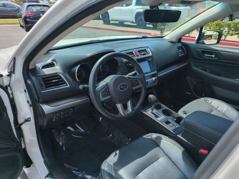 Used 2017 Subaru Legacy 2.5i Limited AWD/4WD image 12