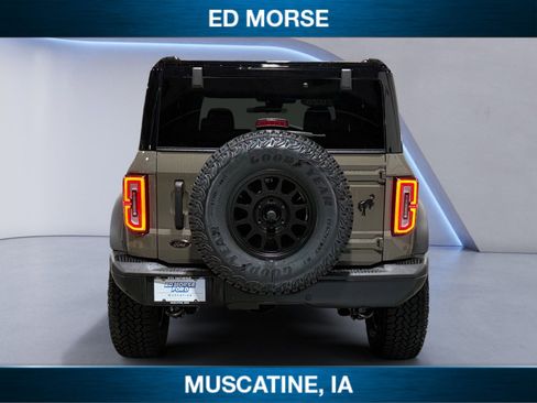 New 2025 Ford Bronco Badlands image 4