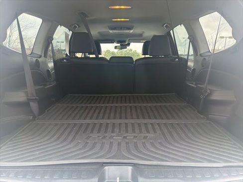 Used 2018 Honda Pilot Touring image 25