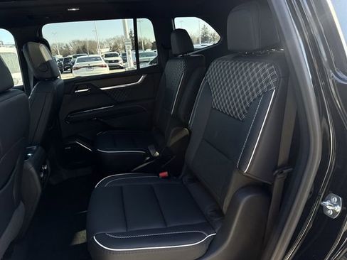 Certified 2024 GMC Acadia Denali AWD/4WD image 26