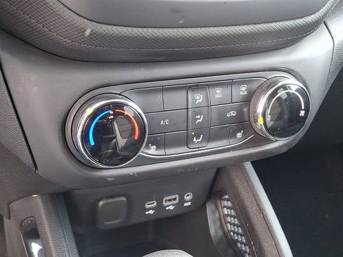 Used 2023 Chevrolet TrailBlazer LT image 15