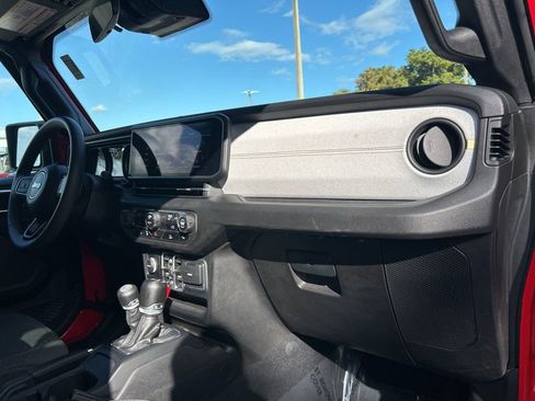 Certified 2024 Jeep Wrangler Sport S image 24